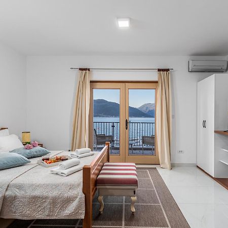 Villas Plitka Tivat Exterior photo